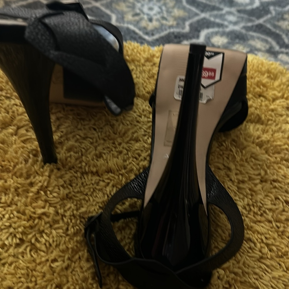 Slingbacks - Picture 4 of 4